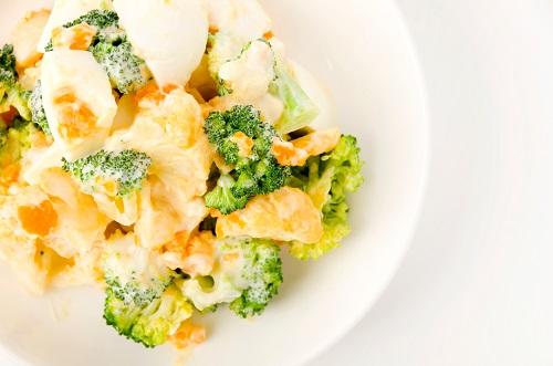 ブロッコリーとカリフラワーの玉子サラダ