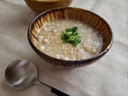 オートミールの鶏がゆ風