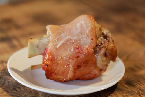 ドイツ伝統料理【アイスバイン】とは？自宅での作り方も紹介！