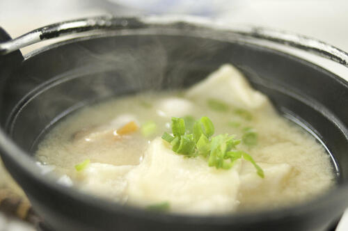 【管理栄養士監修】すいとんのカロリーと栄養素｜栄養図鑑