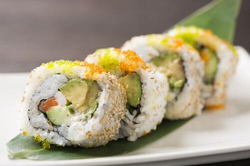 カリフォルニアロールとは？基本的な作り方やアレンジなどを紹介！