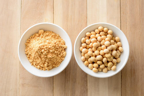 【管理栄養士監修】きな粉は栄養と摂取目安を紹介！｜栄養図鑑