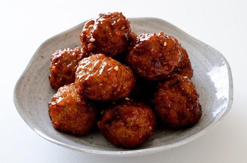 肉だんごは揚げる？茹でる？基本の作り方から鍋用アレンジまで紹介