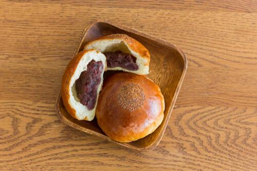 昔は無添加？歴史や人気店など【あんぱん】のトリビアを解説
