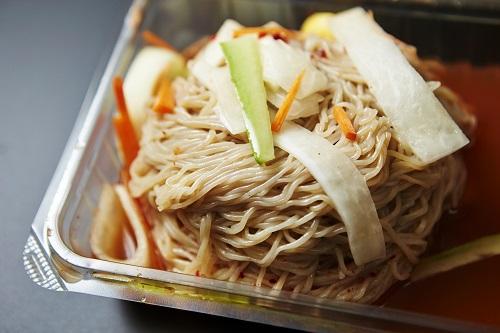 ビビン麺のタレはどう作るのが正解？おすすめの市販品も紹介！