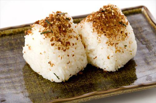 ふりかけの種類には何がある？食感による分類とそれぞれの特徴を紹介