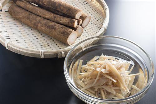 ごぼうの食物繊維量がスゴイ！水溶性と不溶性のバランスもよい？