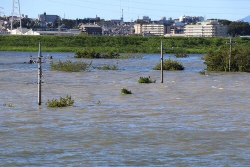 氾濫の正しい知識を身につけよう！緊急時の注意点と必要な備えとは？