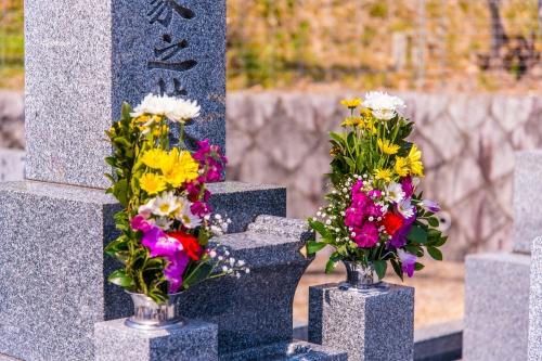 お墓