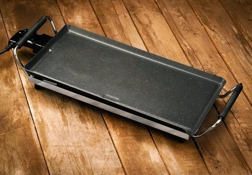 ホットプレートの掃除を極める。簡単で長持ちさせる方法ならコレだ！