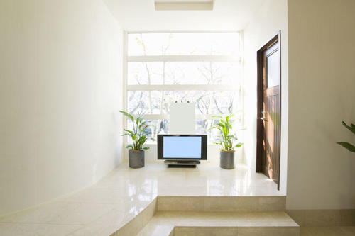 玄関掃除にはコツがある！発生原因としつこい汚れへの対応法