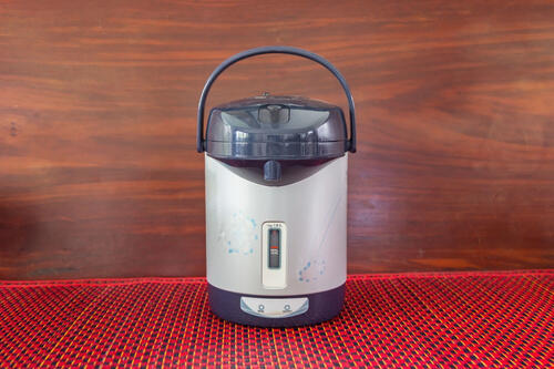 ポットの洗浄はクエン酸と重曹で簡単に！洗浄剤不要のやり方を紹介