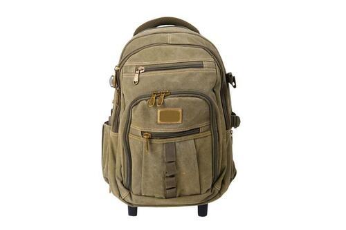 ナイロンのリュックを収納する最適な場所はどこ？100均グッズ活用術