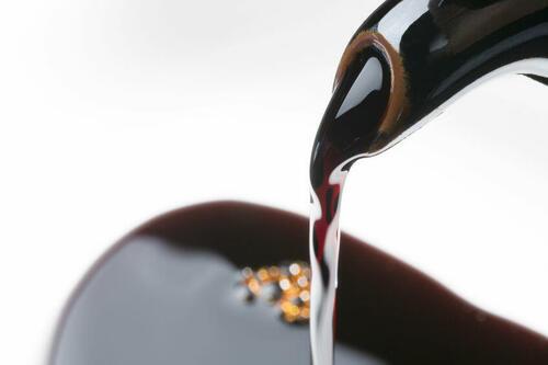 猫が浮き上がる！？噂のセリア「ねこ柄醤油皿」を徹底レポート！