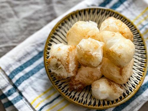 【お餅が余ったらコレ！】レンチン3分＆ノンフライでヘルシーな「本格おかき」の簡単レシピ