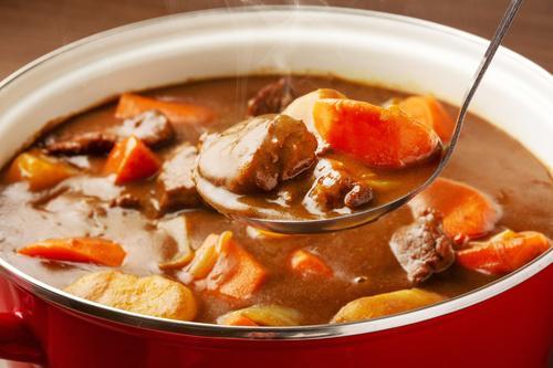 私「わーい！」⇒大喜びで“祖母のカレー”を口にするも…【未知の食感】に困惑！？⇒「美味しくてびっくり！」