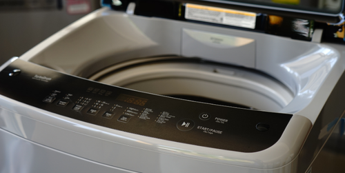 え！？洗濯機の“下水臭”を放置すると『害虫』の侵入経路になる…！？⇒異変を感じたらすぐに対策を！