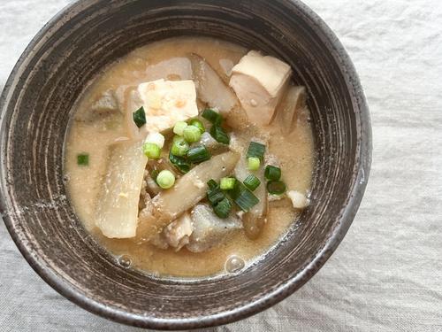 風味もコクもまさに【別格】！「こんな豚汁が飲みたかった」を叶える珠玉のレシピ