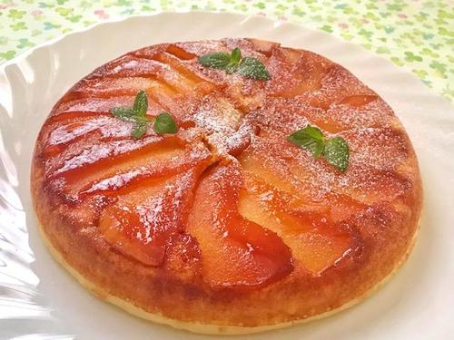 【初心者にも◎】何度でも食べたくなる！本格『タルトタタン風パンケーキ』簡単レシピ