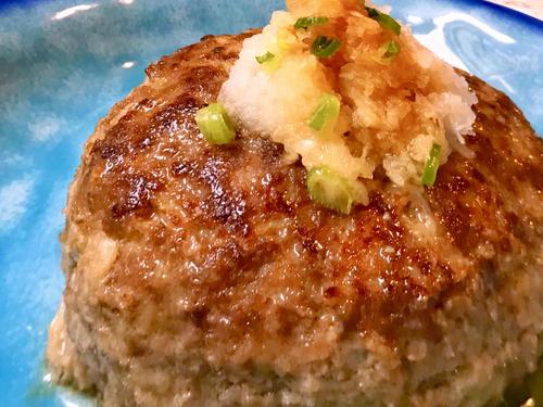 コウケンテツさんの『まん丸ふわふわ和風おろしハンバーグ』簡単レシピ！丸い形がジューシーに仕上げるポイント