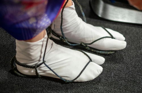 足の“疲れや冷え”に悩む人こそ試してほしい【足袋】の効果→「普通の靴下に戻れません…」