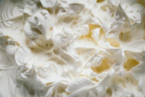 余った生クリーム、みんなどうしてる？←冷凍保存できるから試してみて！「もっと早く知りたかった…」