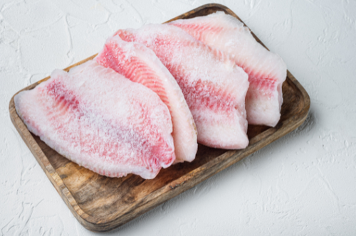 「冷凍だし大丈夫でしょ？」←こんな人は要注意！意外と知らない【食べてはいけない】冷凍魚のサイン