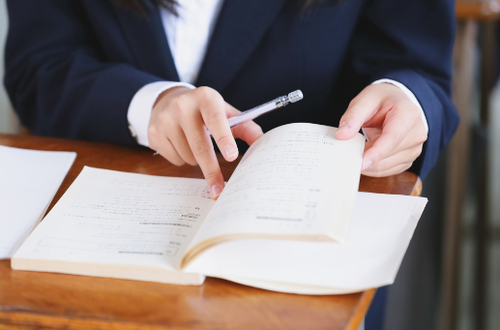 教科書の【安全な捨て方】知ってた！？→逆に“危険な捨て方”があることにビックリ！？