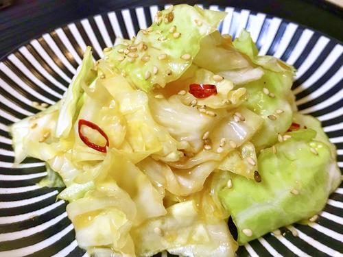 ピリ辛＆酸味がクセになる♪「春キャベツの南蛮漬け」簡単レシピ｜常備菜＆箸休めにおすすめ！