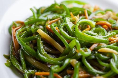 お弁当に常備菜に！『ピーマンの絶品ナムル』レンチンで時短調理＆アレンジ自在が嬉しい♪