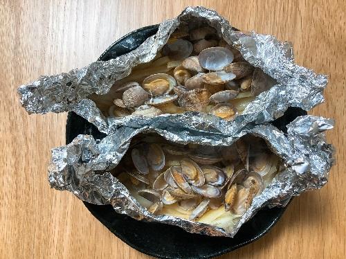 【あさりじゃがバター】じゃがいもにあさりの出汁がしみこむ！