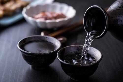 日本酒をスーパーで選ぶならこれ！人気銘柄やおいしい飲み方を紹介