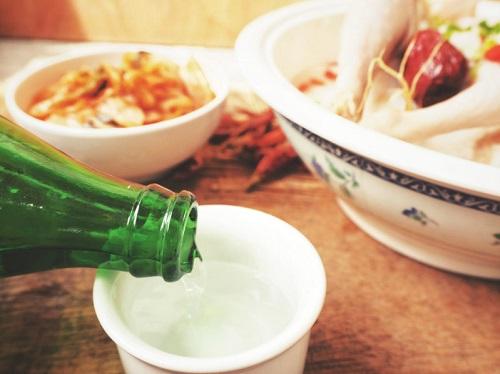 チャミスルの糖質をチェック！おすすめの低糖質のおつまみも紹介